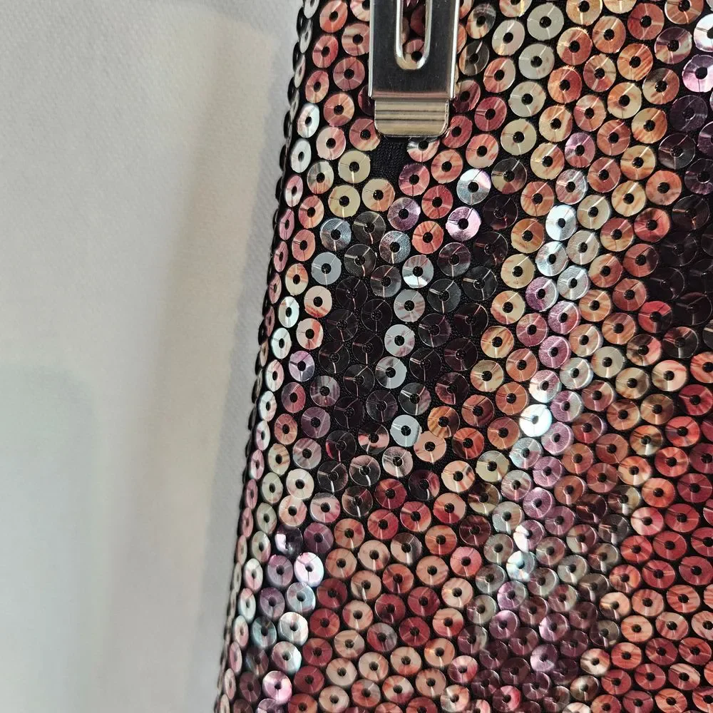Nanette Lepore Purr-Fect‎ Sequin pencil skirt, size 8 - Picture 6 of 6